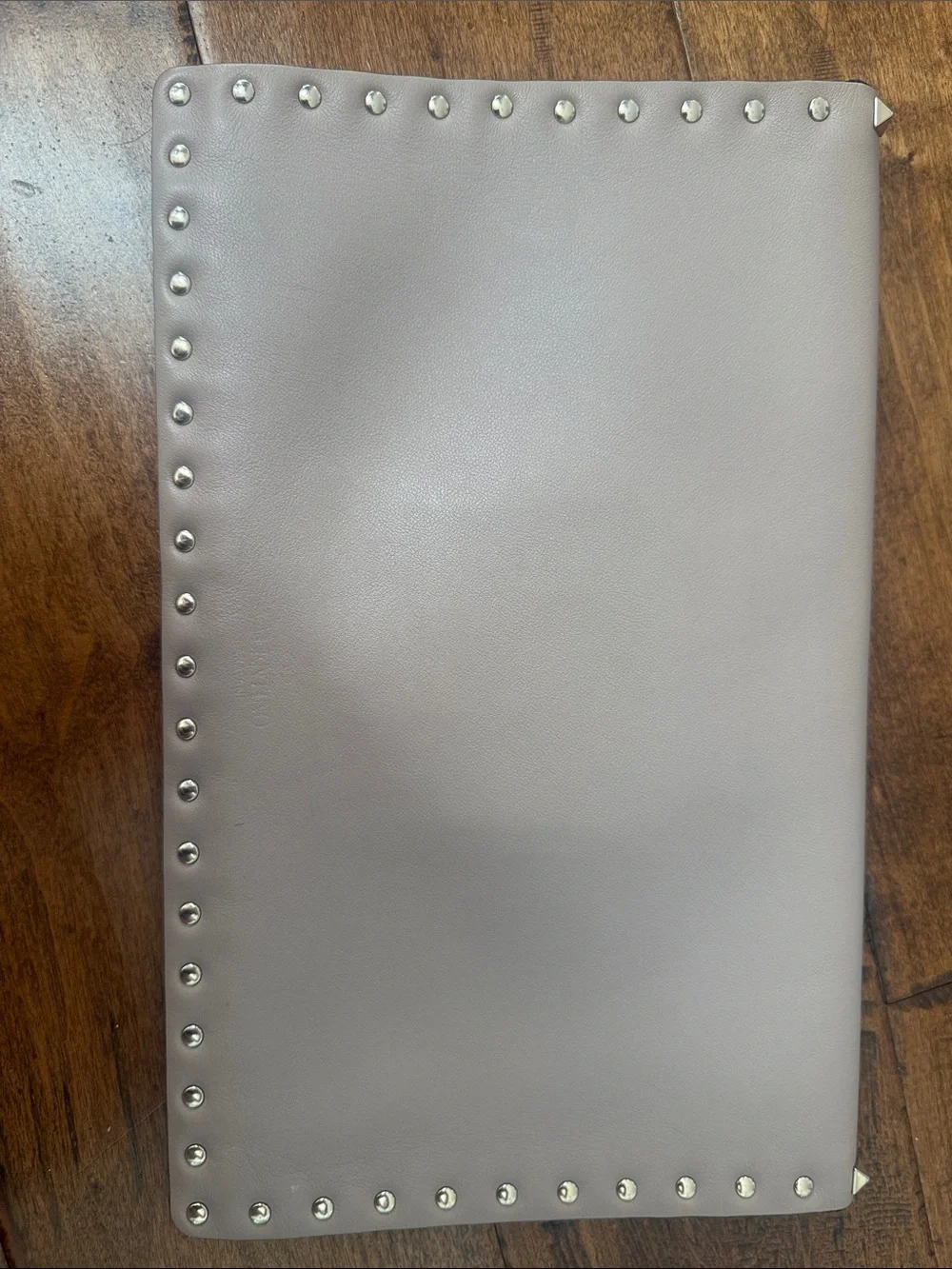 Valentino Garavani Rockstud Envelope Clutch - Taupe (100% authentic)